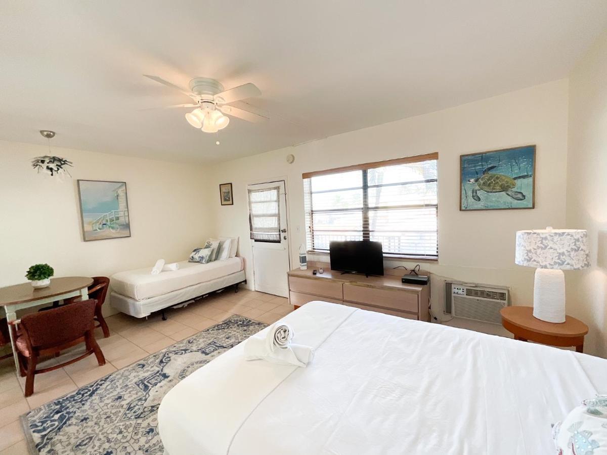 Tropic Isle Hotel & Apartment Hollywood Exterior foto